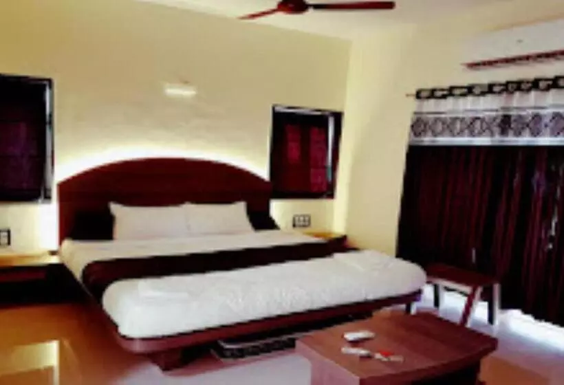 ホテル Prabhusrushti Agro,satara