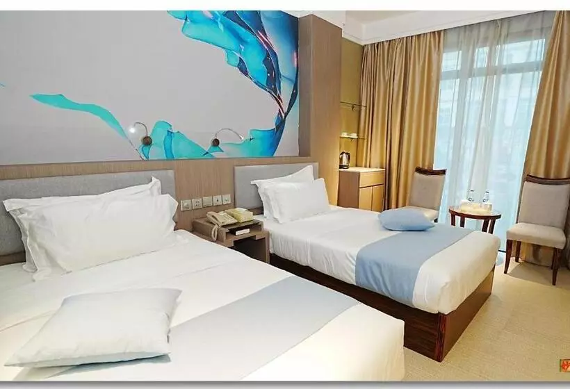Hotel Pristine