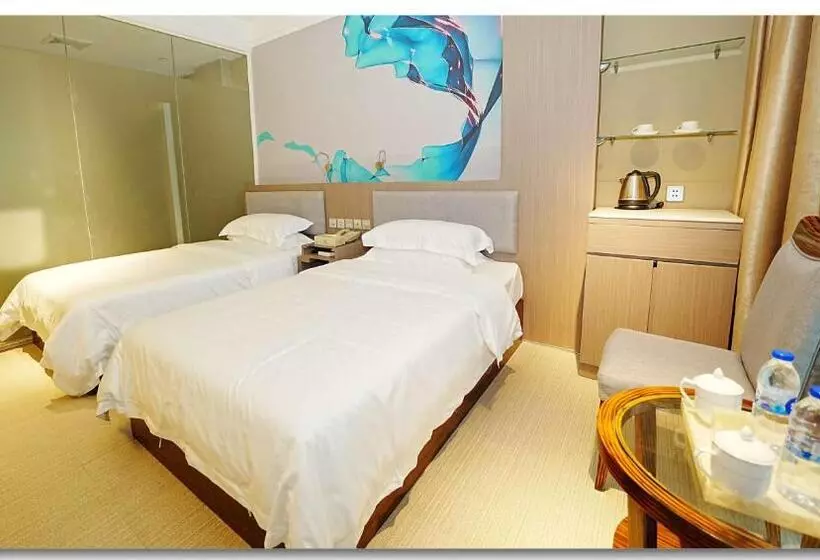 Hotel Pristine