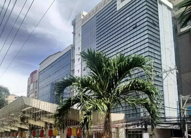 Hotel Pristine