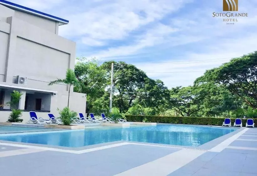 ホテル Sotogrande Davao