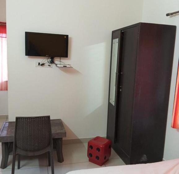 Hotel Suryansh Beach Resort