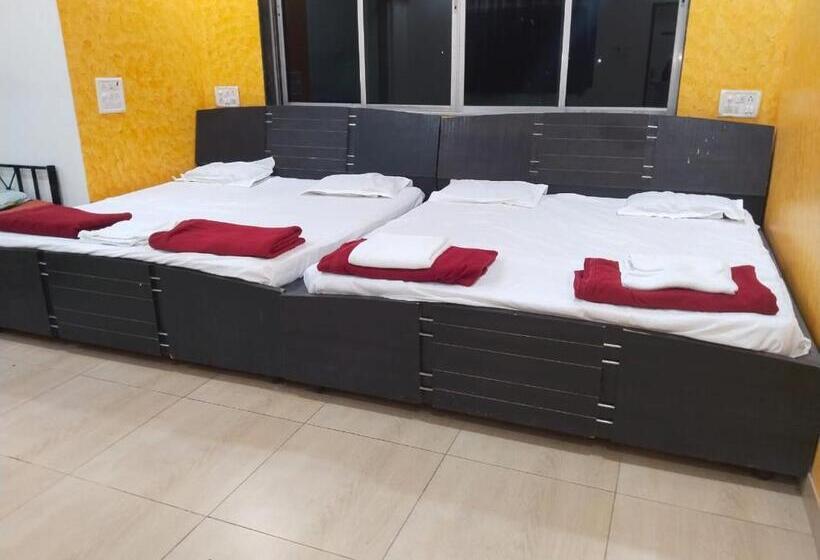 Hotel Suryansh Beach Resort