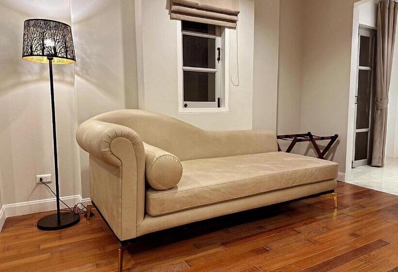 ホテル Villa Primo Eyrie Khaoyai Near Toscana