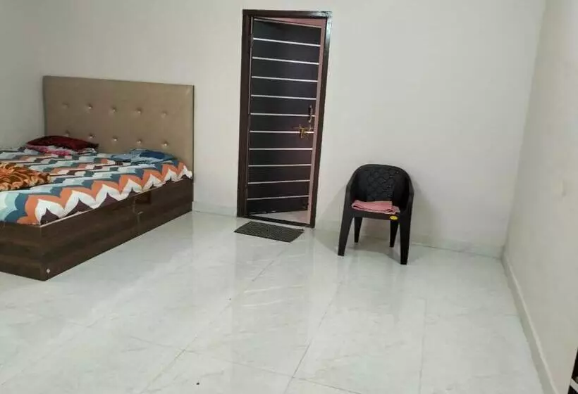 Majatalo Agarwal Guest House