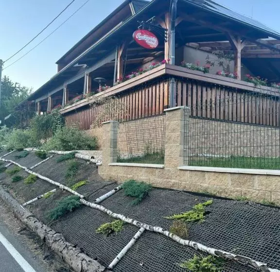 Majatalo Hospůdka Na Konci Světa