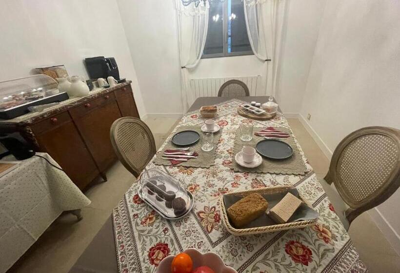 膳宿费 Les Mazets Du Pas