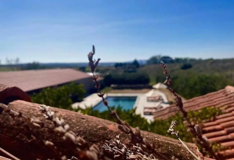 Majatalo Les Mazets Du Pas