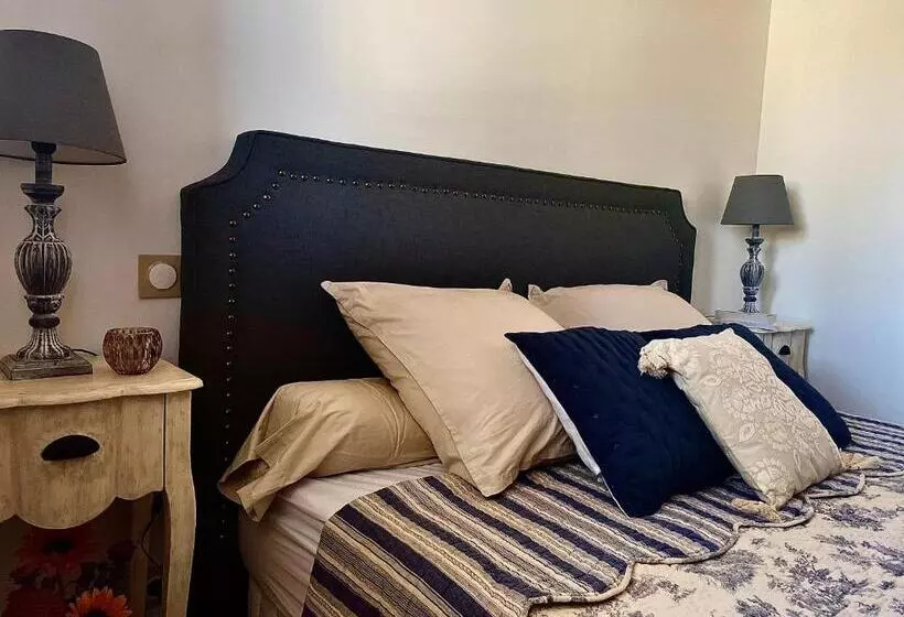 Majatalo Les Mazets Du Pas