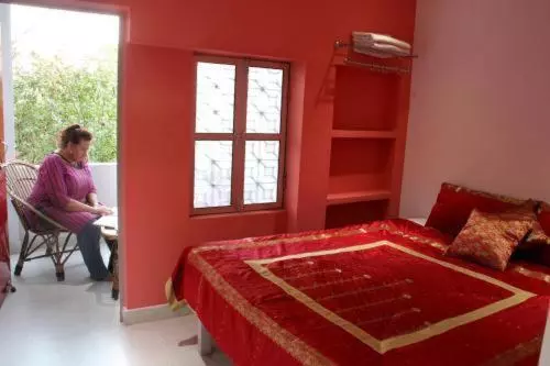 Majatalo Love Ganga Guest House Infont Of River Ganga