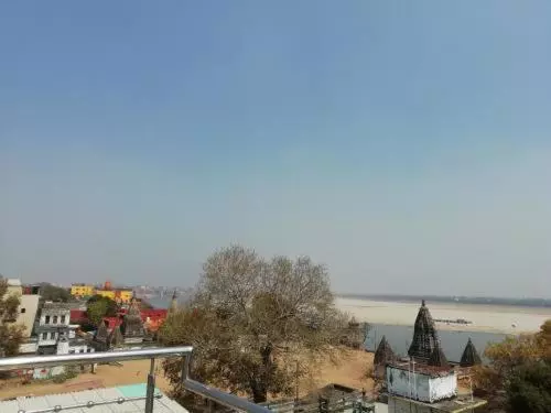 Majatalo Love Ganga Guest House Infont Of River Ganga
