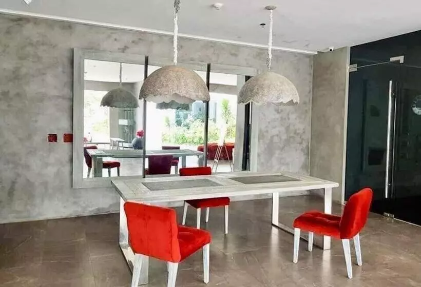 ペンション Slice Of Paradise La Bella Residences