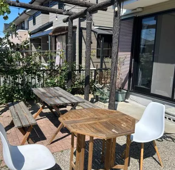 ユースホステル Idea House 京都と大阪にアクセス良し 男女共用シェアルーム6人部屋個人ロッカーあり駐車場なし