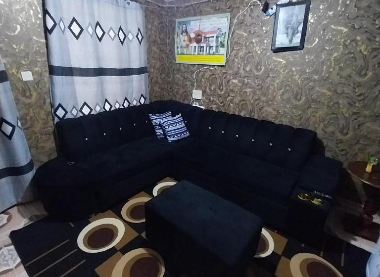 تختخواب و صبحانه Dancoo Homes