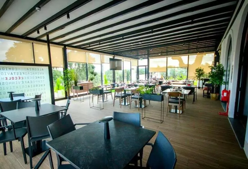 ベッドアンドブレックファースト L école Ecoresort