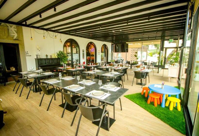 مبيت وإفطار L école Ecoresort