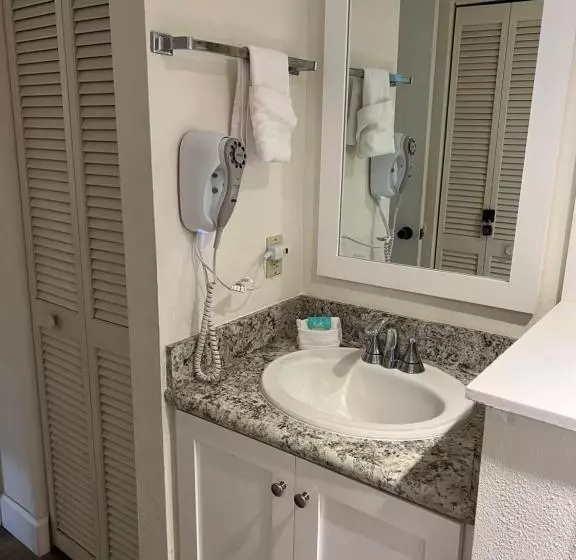 Coastal Condo On The Beach At Ocean Trillium #501