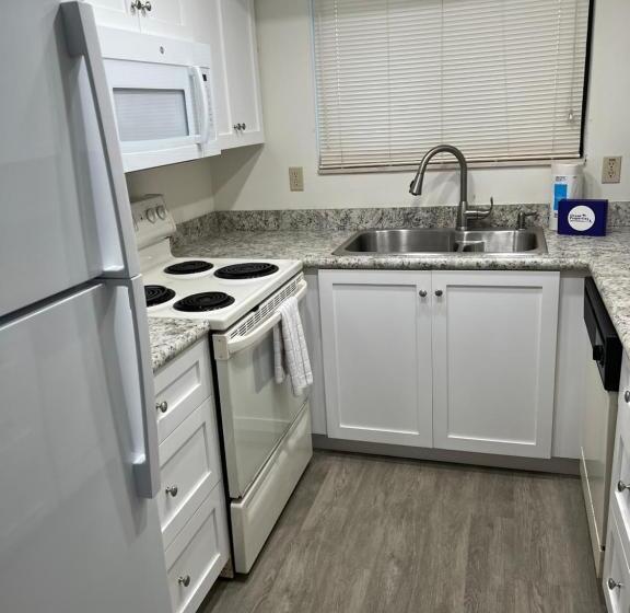 Coastal Condo On The Beach At Ocean Trillium #501