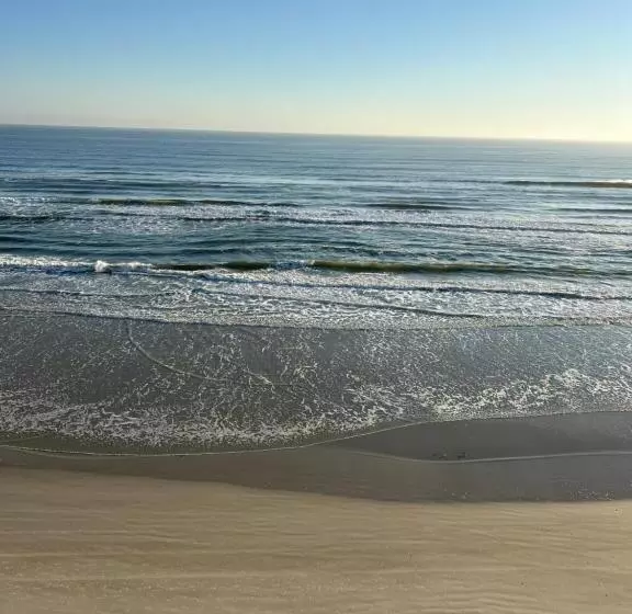 Coastal Condo On The Beach At Ocean Trillium #501