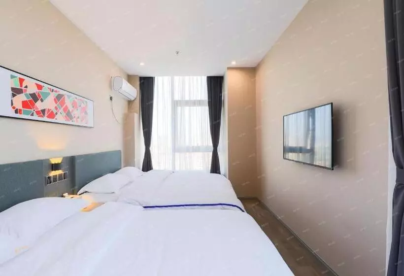 Colour Hotel   Nanchang West Railway Station