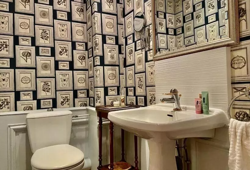 ホテル Château La Bainerie