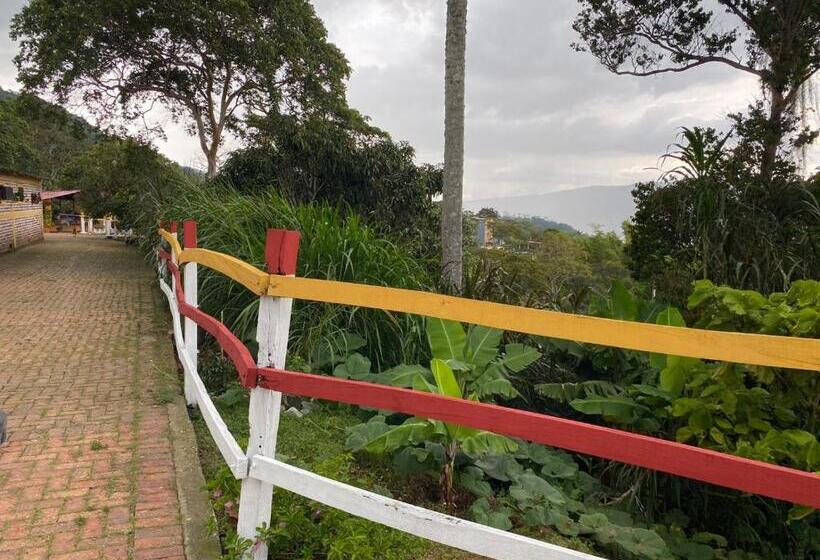 هتل Dinoagro Potrero Grande