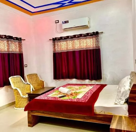 Hotel Natures Nest