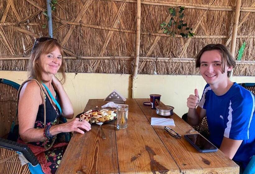 Отель Natures Nest