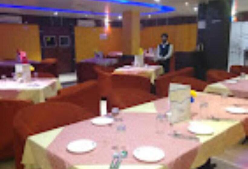 בית מלון כפרי Rain International, Arrah