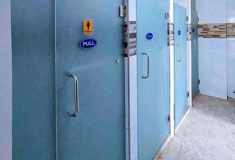 Hotell Reddoorz @ Recson Hostel Coron Palawan