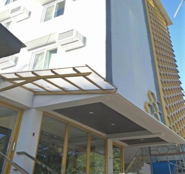 Hotell Reddoorz @ Recson Hostel Coron Palawan