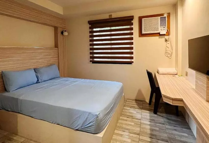 ホテル Reddoorz @ Washington Guest House Olongapo