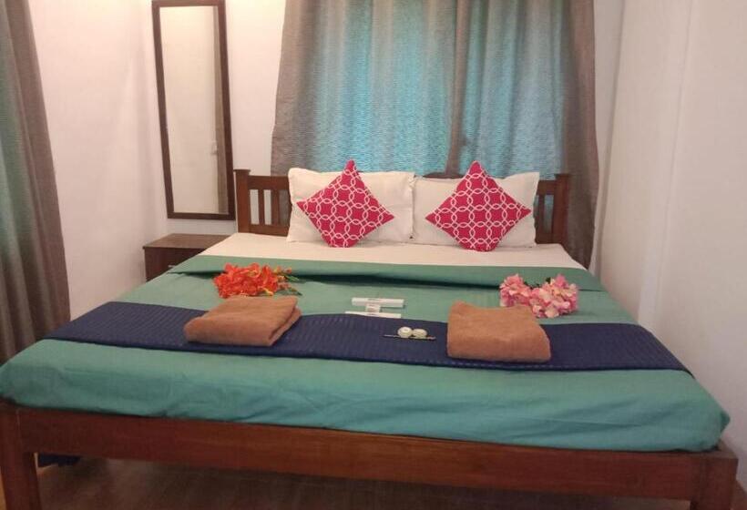 Отель Rooms At Sea Dreamz