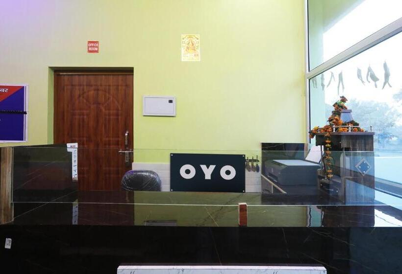 בית מלון כפרי Spot On Classic Palace