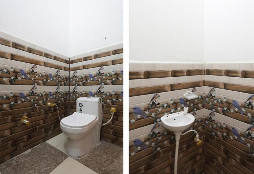 בית מלון כפרי Spot On Classic Palace