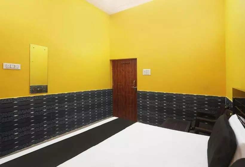 Hotelli Spot On Classic Palace