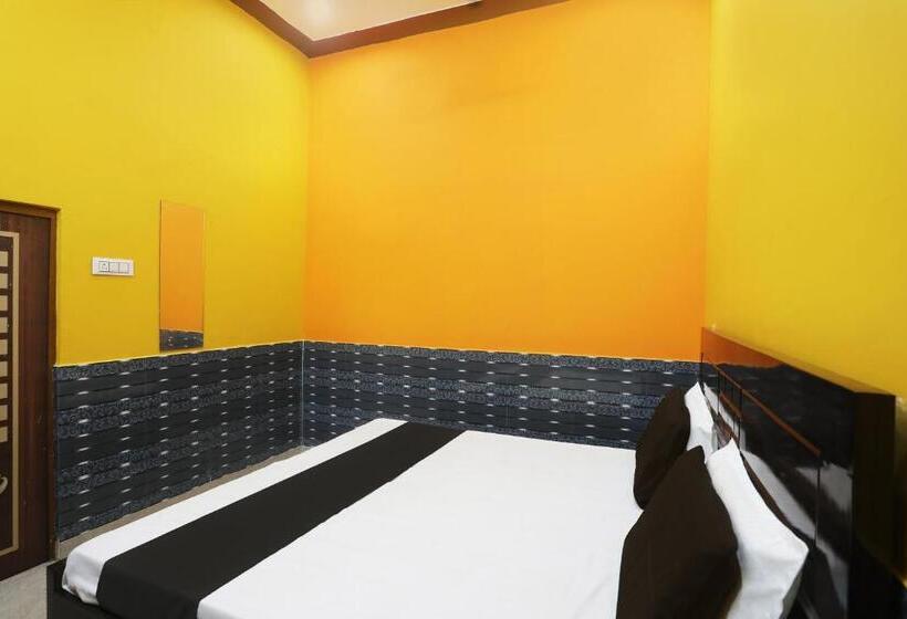 בית מלון כפרי Spot On Classic Palace