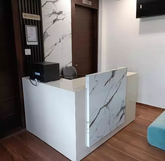 Hotelli Super Collection O Mall Road Nainital