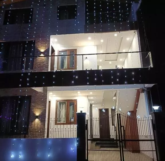 Hotelli Super Collection O Mall Road Nainital