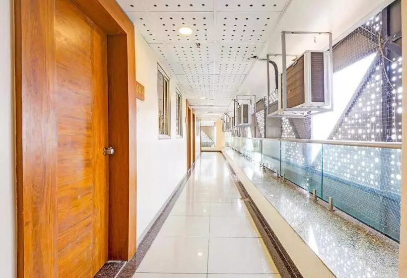 Oyo Hotel H K Villa