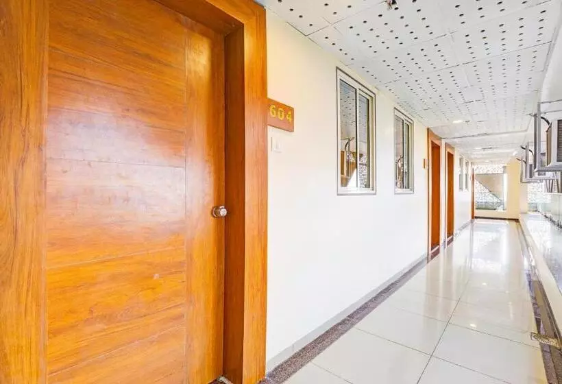 Oyo Hotel H K Villa
