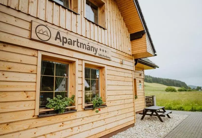 ペンション Apartmány Velké Karlovice