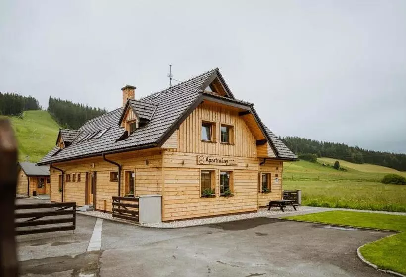 ペンション Apartmány Velké Karlovice
