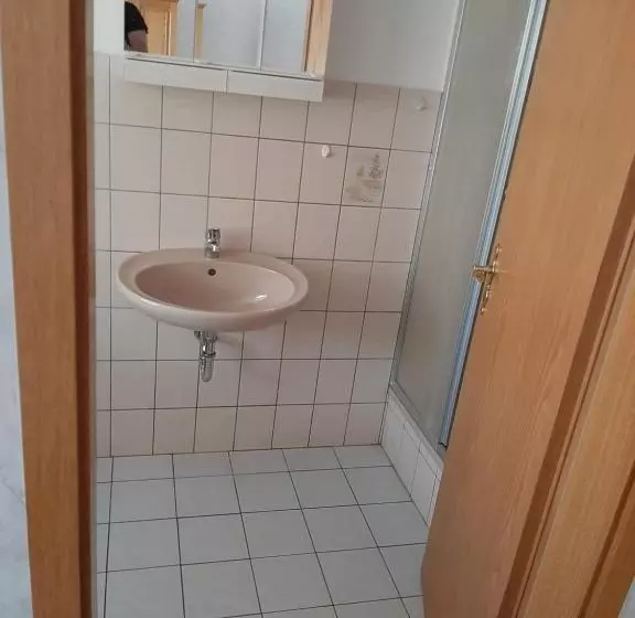 Doppelzimmer Pension Wlan Dusche Wc Parkplatz