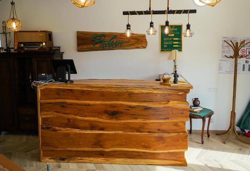 بنسيون Paleus Resort