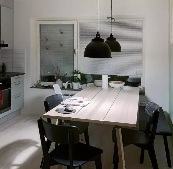 پانسیون Room In Guest Room   Guest Room Close To Malmö Arena