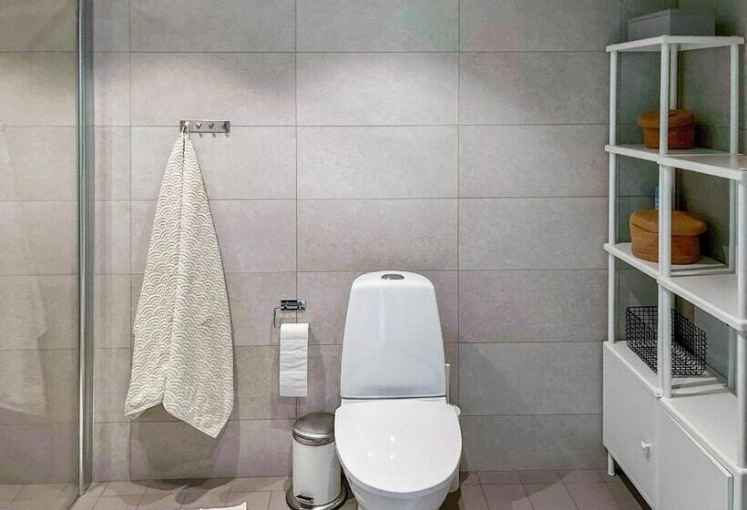 פנסיון Room In Guest Room   Guest Room Close To Malmö Arena