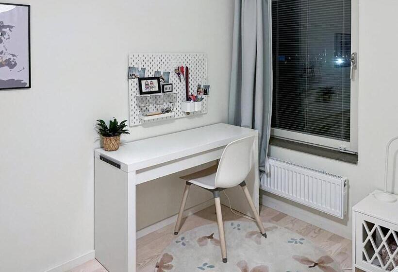 פנסיון Room In Guest Room   Guest Room Close To Malmö Arena