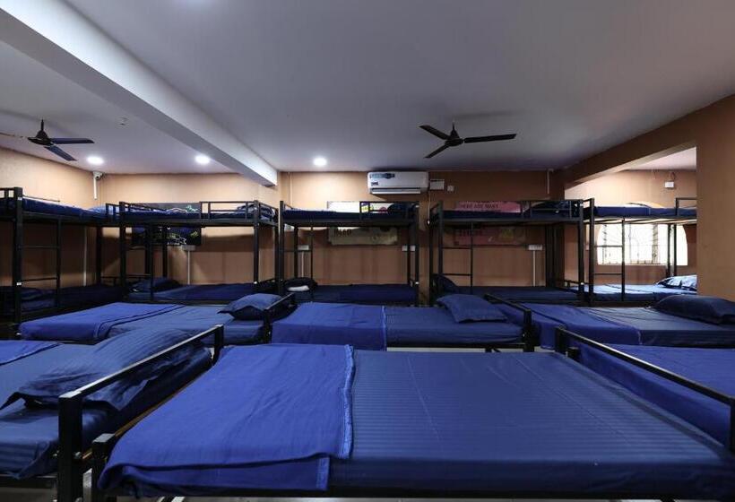 Pension Wee Care Hostel And Dormitory