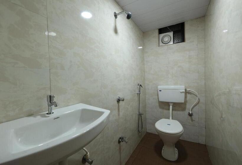 Pension Wee Care Hostel And Dormitory